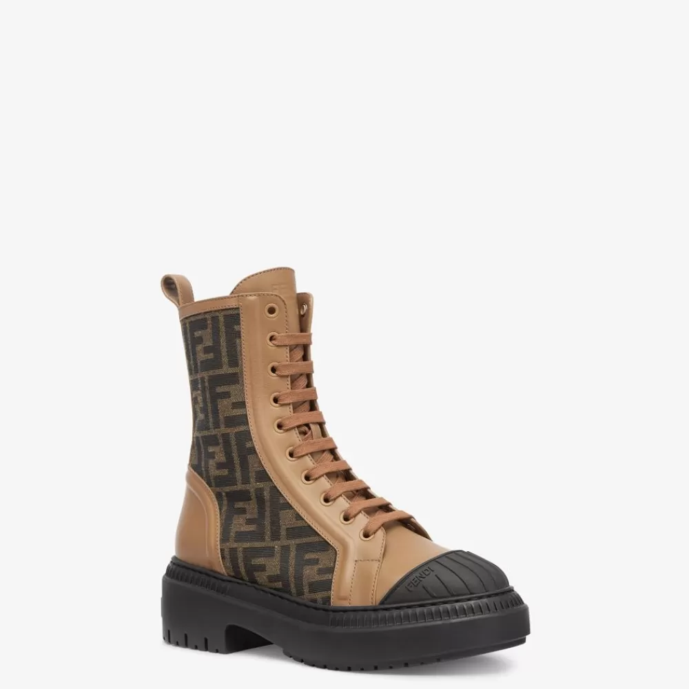Fendi Stiefel Und Stiefeletten<Bikerstiefel Aus Leder In Beige