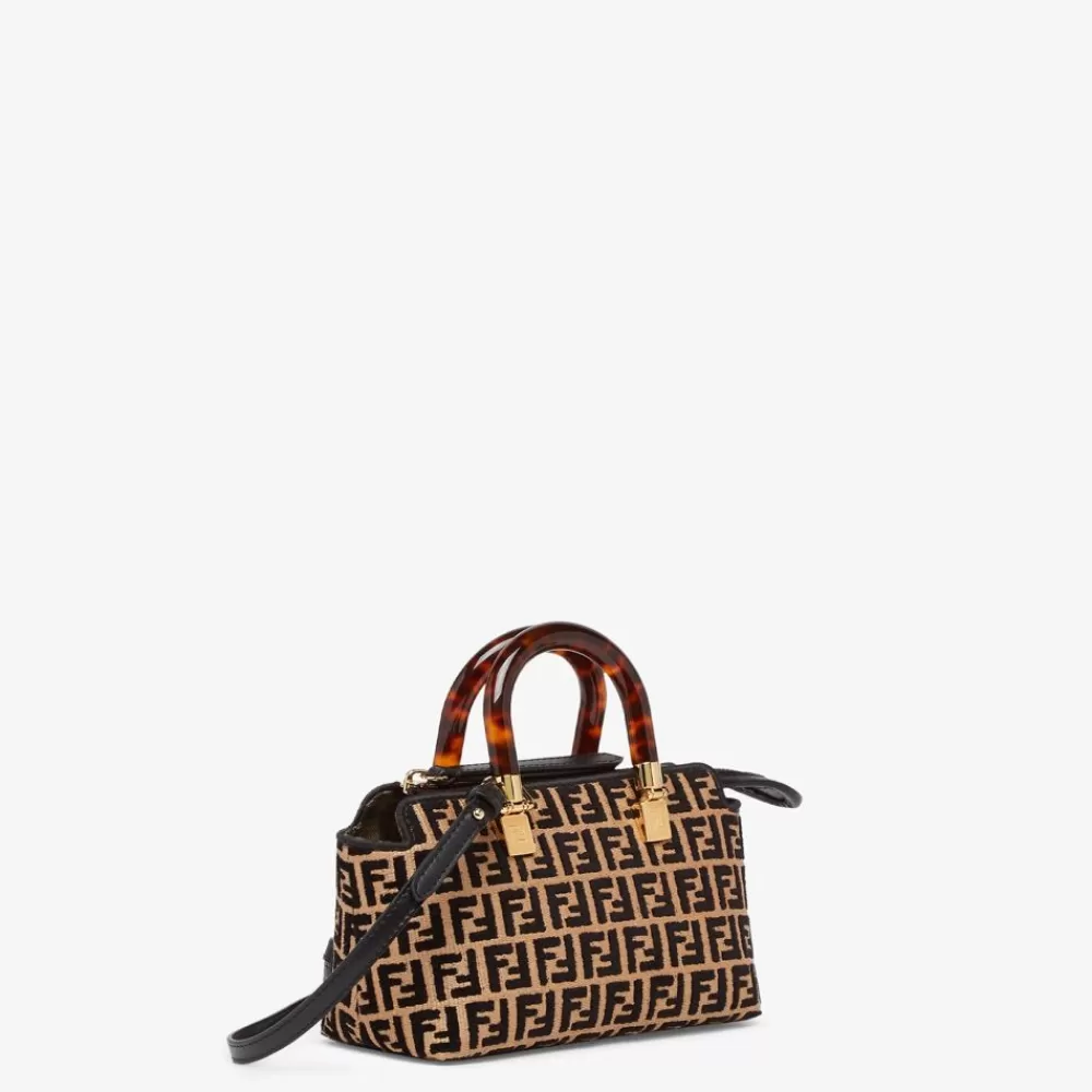 Fendi Mini-Taschen<Boston Bag In Kleiner Grose Aus Raffia-Bast Mit Ff-Muster Aus Gobelingewebe In Schwarz