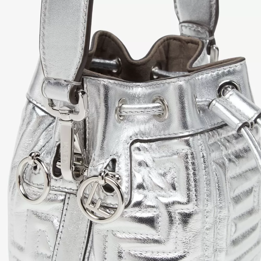 Fendi Mini-Taschen< By Marc Jacobs Mini Bag Aus Gestepptem Leder In Silber