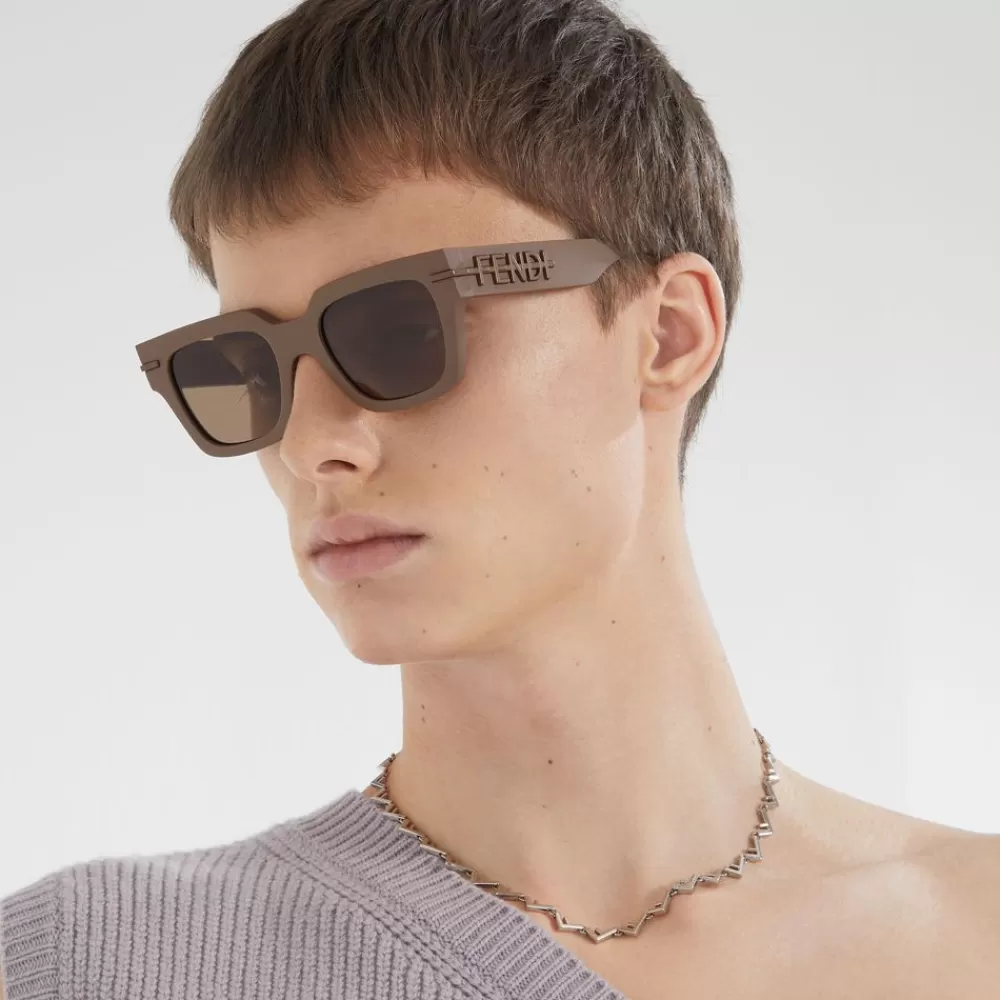 Fendi Halsketten<Halsband Aus Metall In Silberfarben