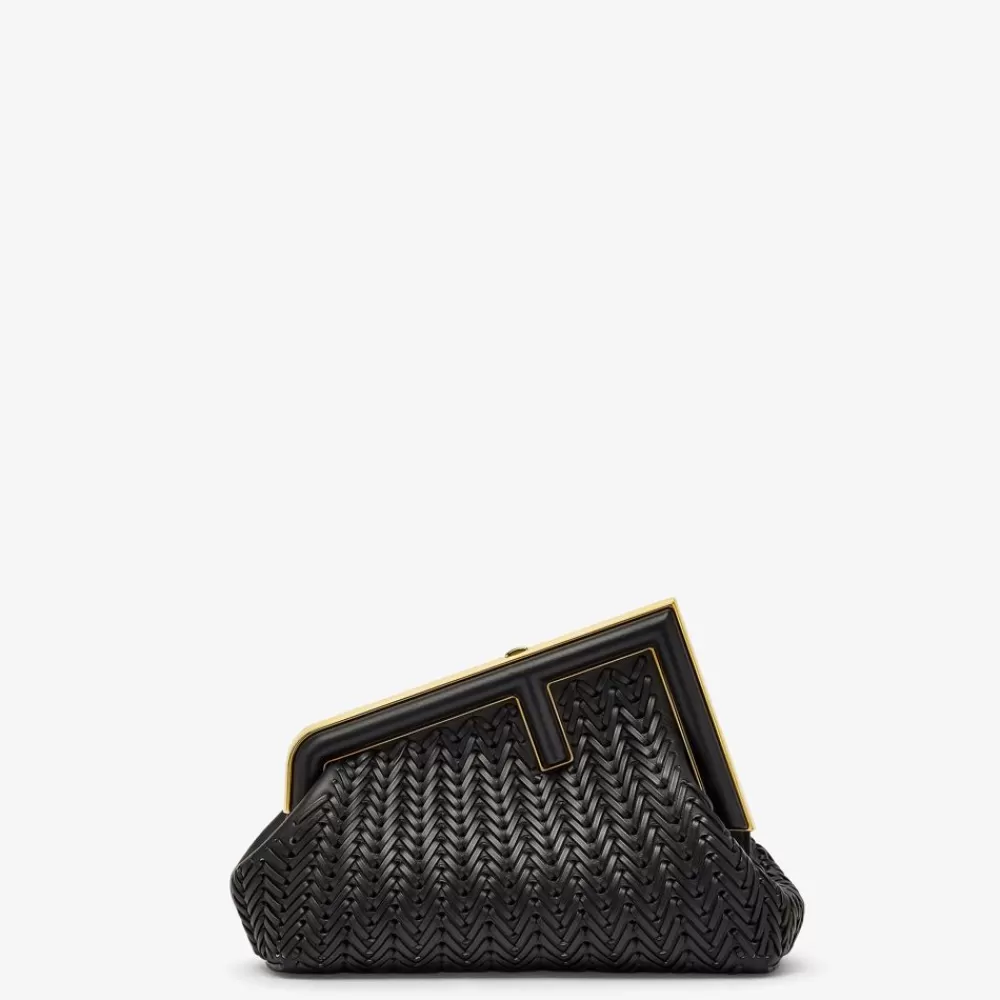 Fendi Clutches & Pochetten<Tasche Aus Geflochtenem Leder In Schwarz